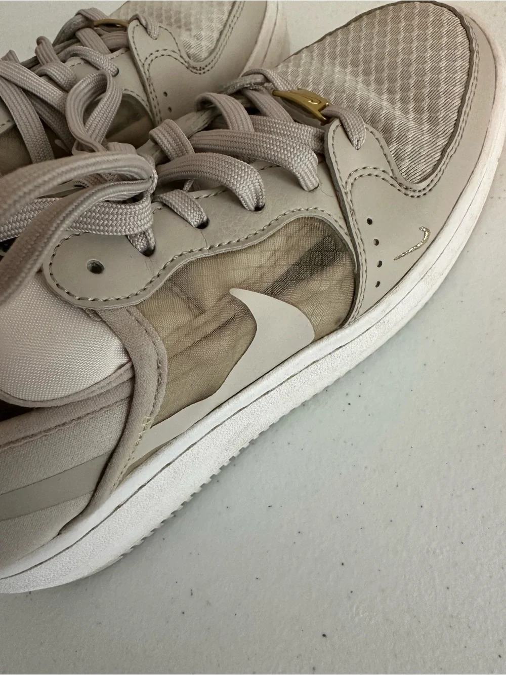 Women’s 9 Nike Court Vision Alta TXT Sneakers